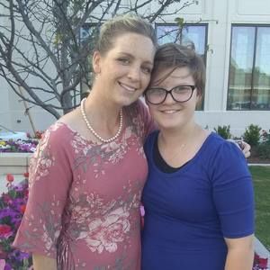 Meet your Posher, Leah